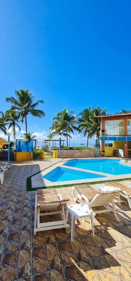 Hotel Brisa Dos Abrolhos Alcobaca Exterior photo